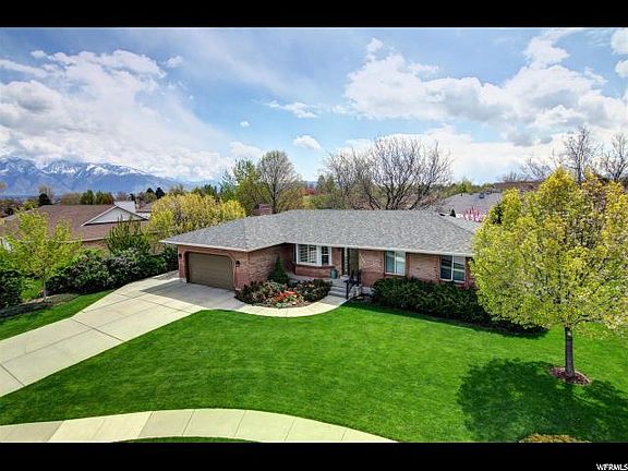 2nd image of 2349 W Providence Cir