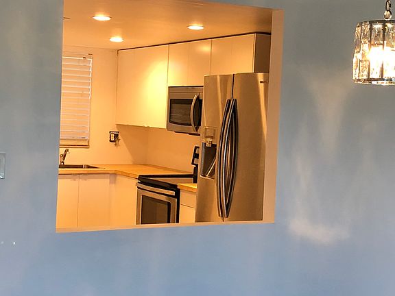 5th image of 3100 W Rolling Hills Cir #000