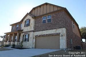 3rd image of 205 Windsor Dr