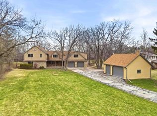 4431 Swallow Banks Ln, Oshkosh, WI 54904