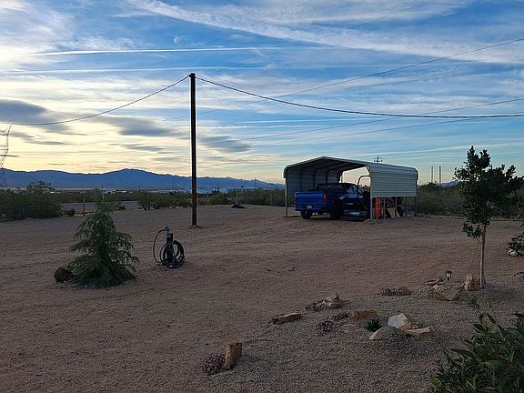 5th image of 2177 S Estrella Rd