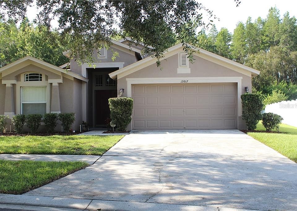 1st image of 19917 Ellendale Dr