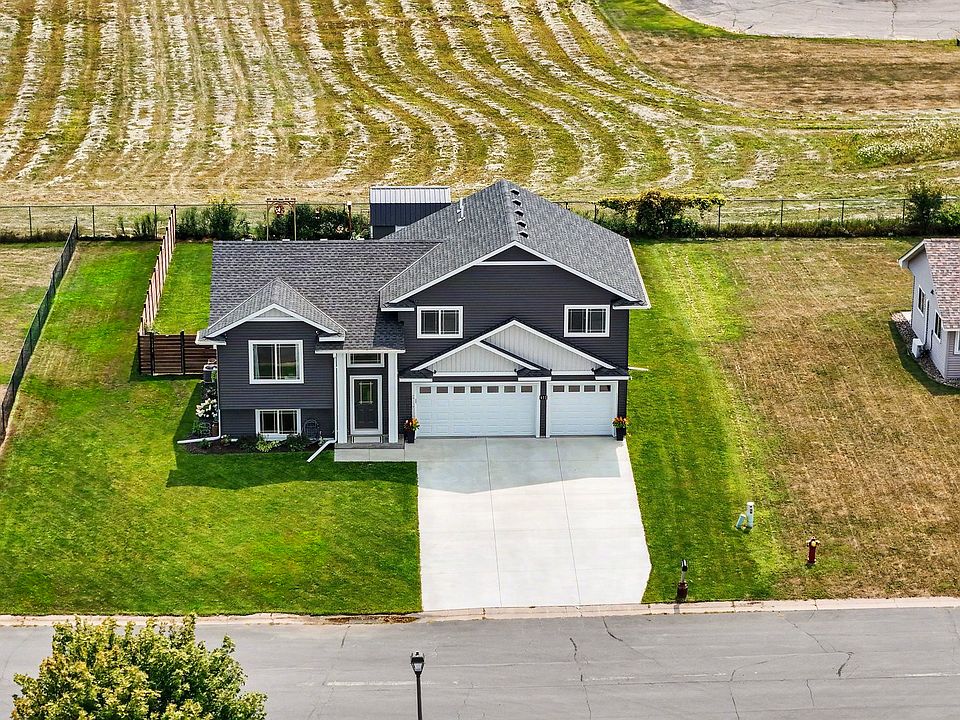 1st image of 413 Highland Dr