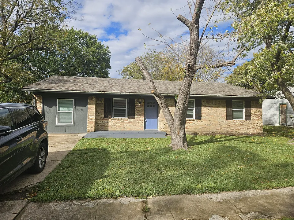 301 Kansas St