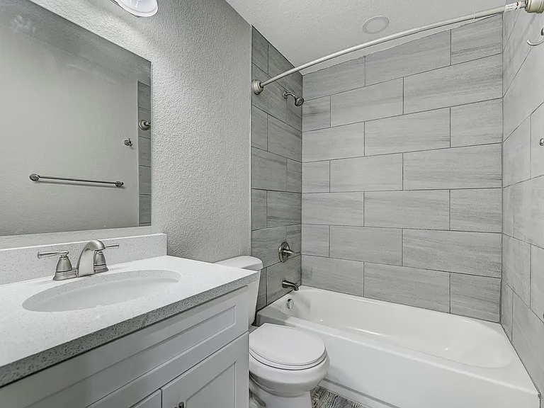 1495 Manitou Blvd — Photo 14