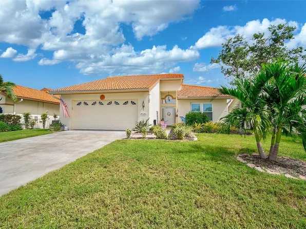 4737 Peridia Blvd E, Bradenton, FL 34203