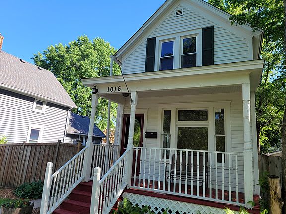 2nd image of 1016 James Ave