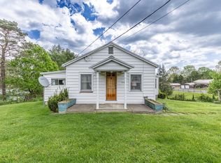 316 Burlington Rd, Jackson, OH 45640