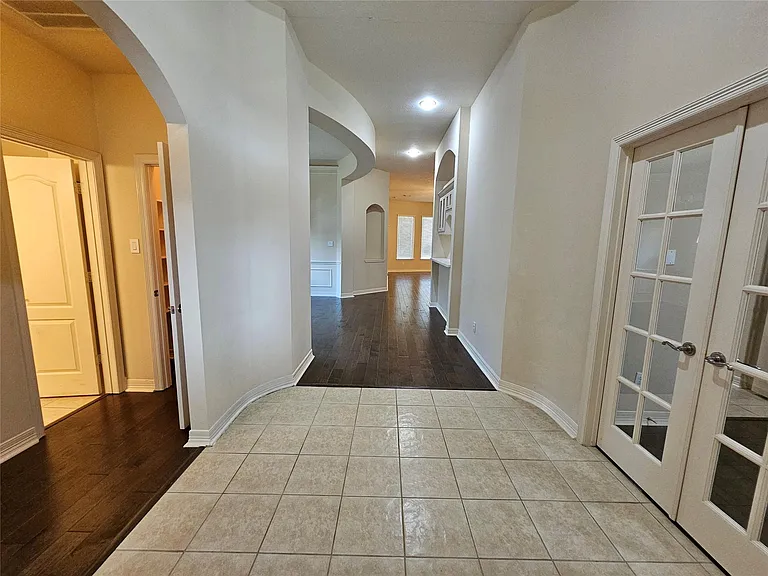 3218 Waters Edge Dr — Photo 42