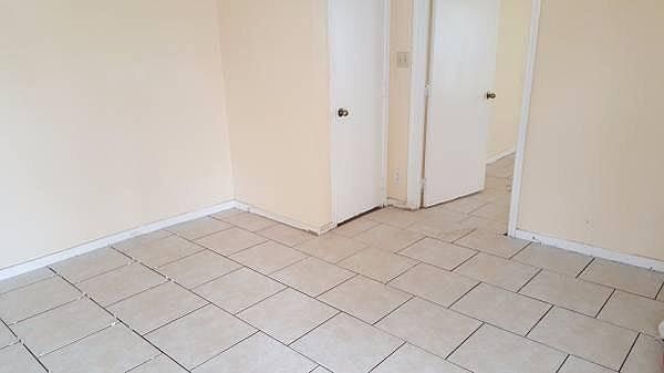 1st image of 307 W Peter St APT A