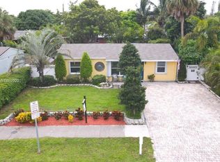 Broadview Country Club Es, North Lauderdale, FL 33068