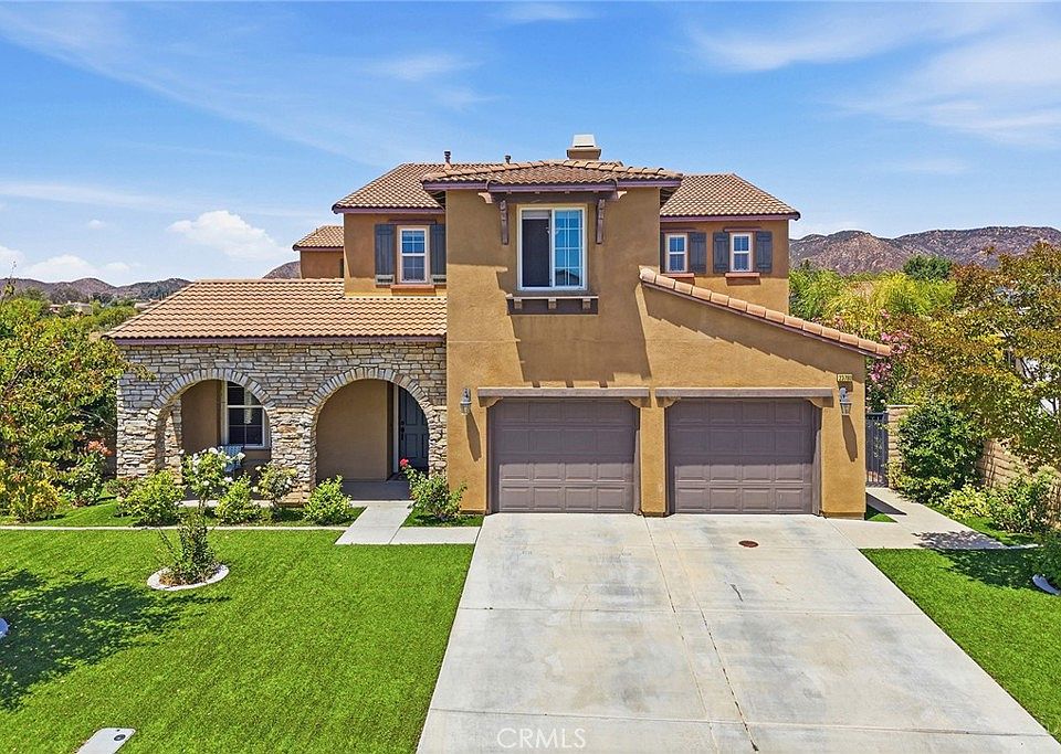 1st image of 23780 Copper Ct