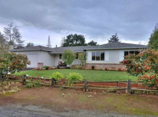 1215 Larnel Pl, Los Altos, CA 94024