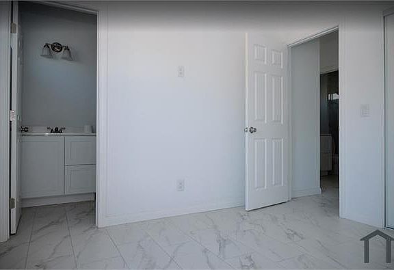 5th image of 631 Cypress Ave