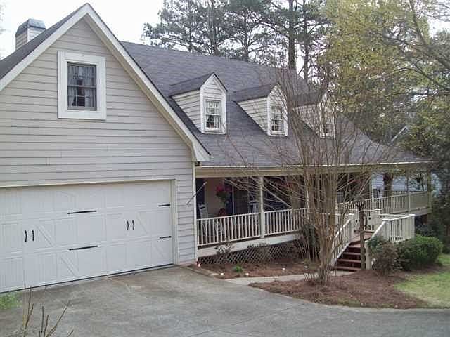 1st image of 127 Coopers Pond Dr