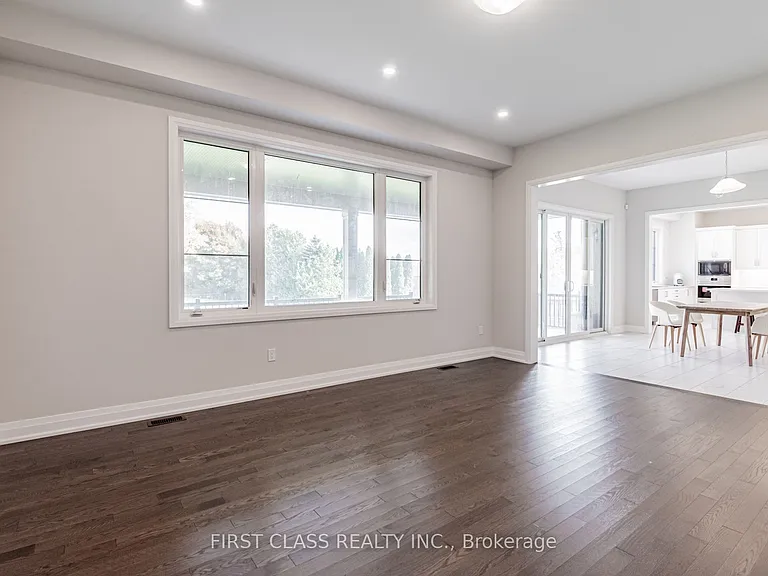 15 Kenneth Campbell Ct — Photo 18