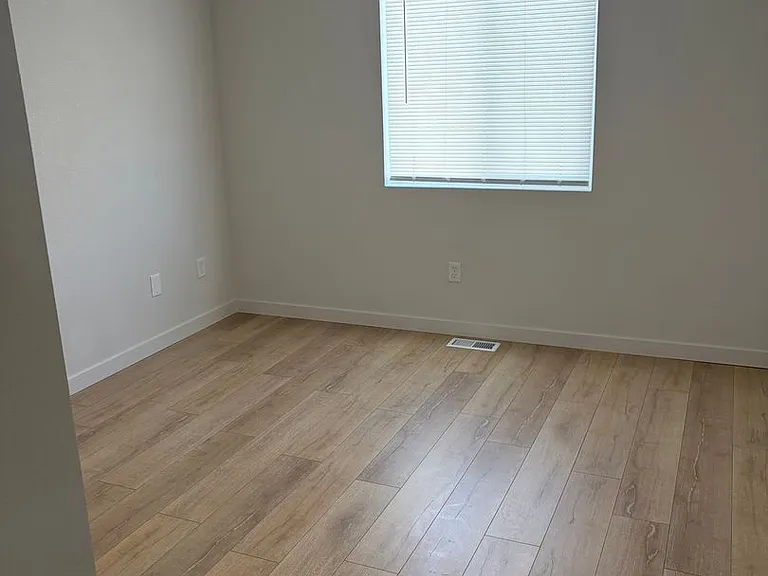 346 Arkel Way — Photo 12
