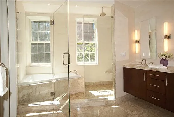 Sold by Leslie J. Garfield | media 6