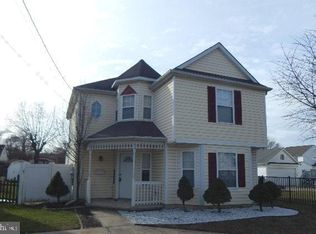 861 N Oakland Ave, Runnemede, NJ 08078