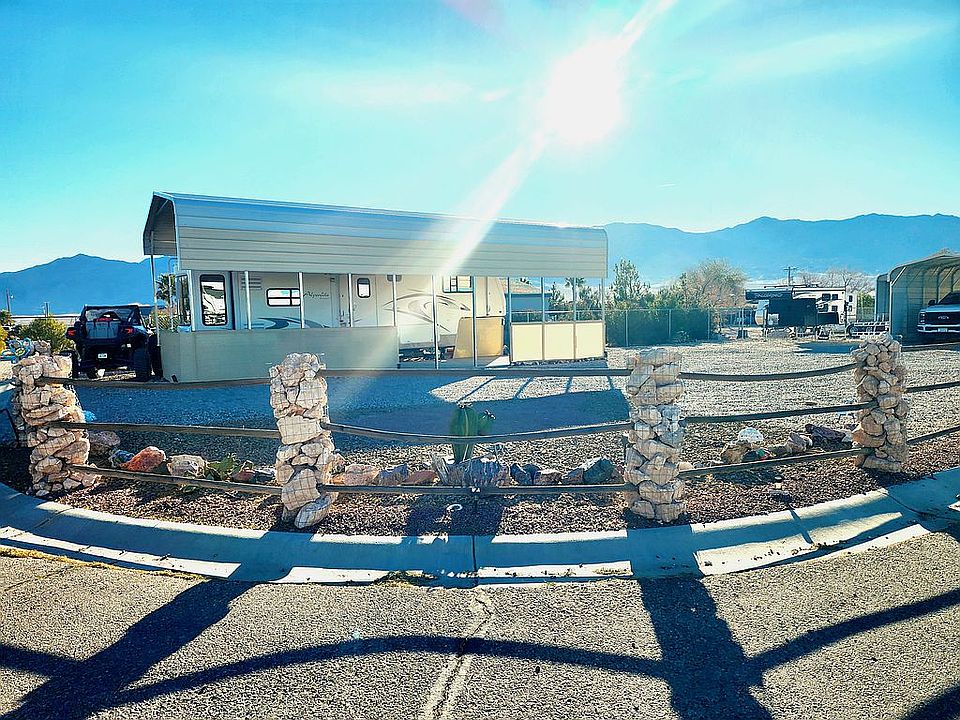 1st image of 638 N Nogales Ave