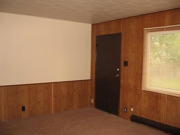 3rd image of 3421 Grady Blvd