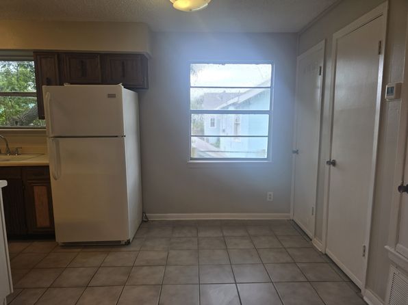 3714 Avenue S #10