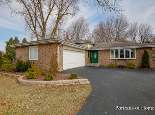 280 Pheasant Ln, Bloomingdale, IL 60108