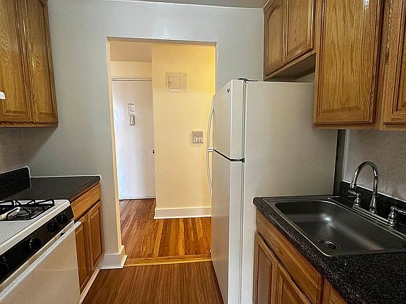 5th image of 64-49 Wetherole St #3H