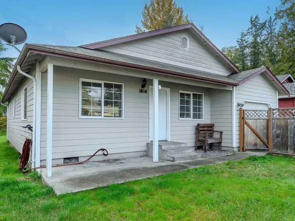 1014 W Spruce St, Port Angeles, WA 98363