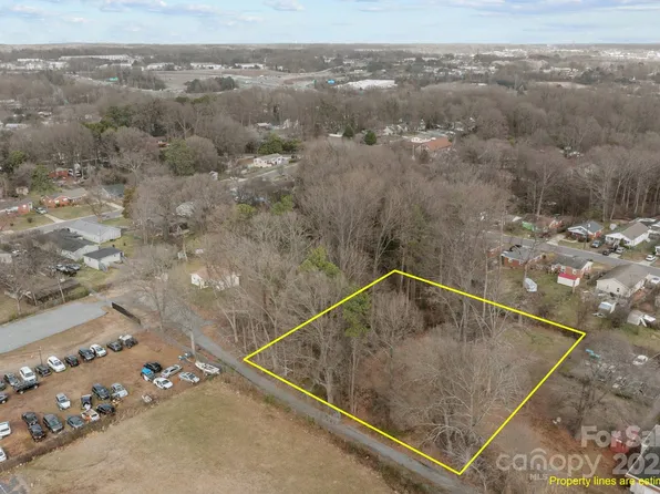 2316 Custer St, Charlotte, NC 28216