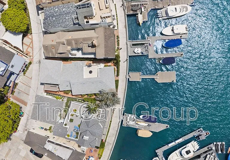112 S Bayfront — Photo 30