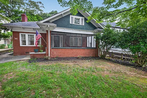 582 Clifton Rd NE Photo 1
