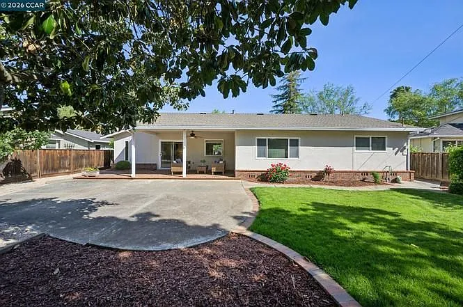 3114 Santa Paula Dr — Photo 19