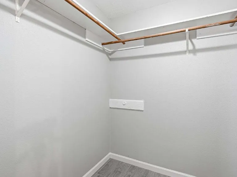 3611 Macon Place Ct — Photo 24