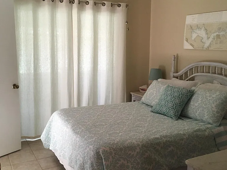 Bedroom #1