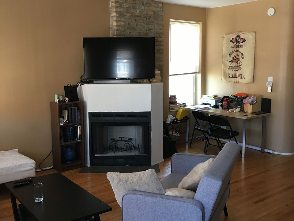 1st image of 1307 W Erie St #3