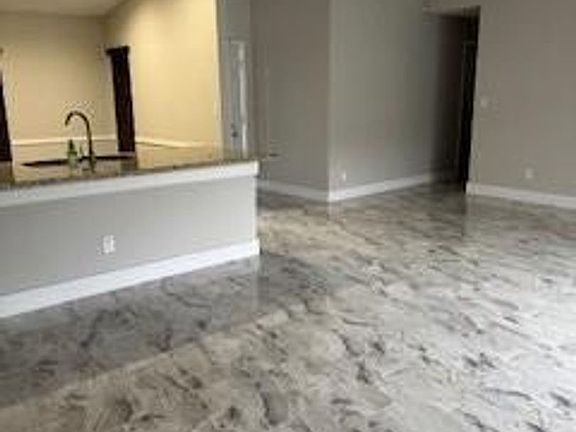 2nd image of 5909 Woodland Point Pl