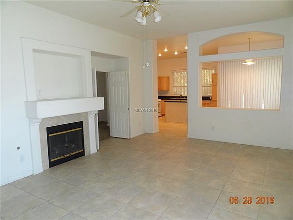 4th image of 3325 Tuscany Village Dr #0