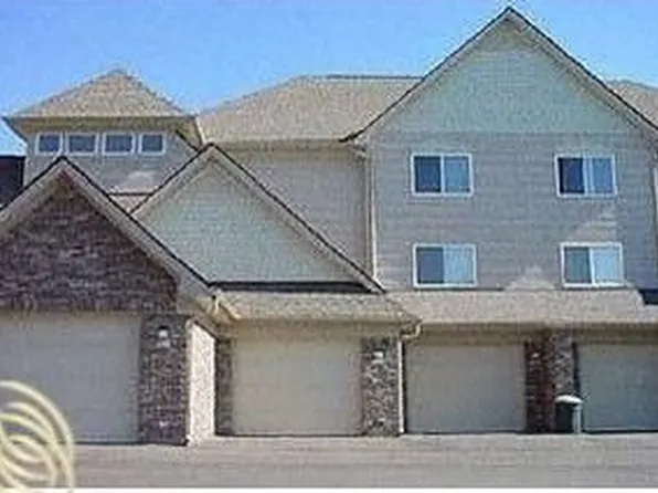 848 Brandon Ave #1, Pontiac, MI 48340