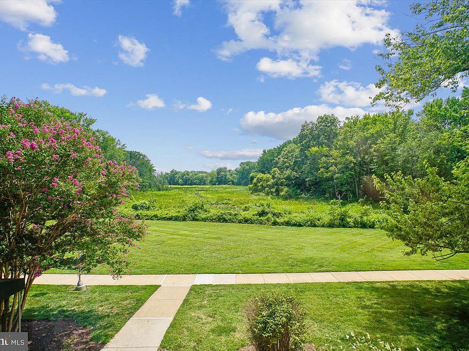 1st image of 6631 Wakefield Dr APT 212