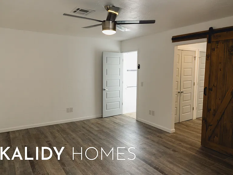 3804 Summer Cloud Dr — Photo 28