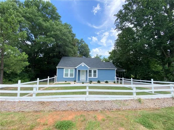 4250 Potneck Rd, Woodleaf, NC 27054