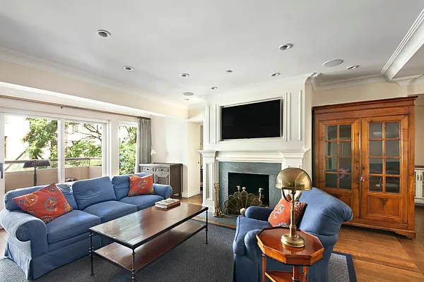 Rented by Town Residential | media 8