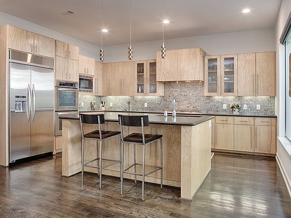 Gourmet Kitchen Downstairs