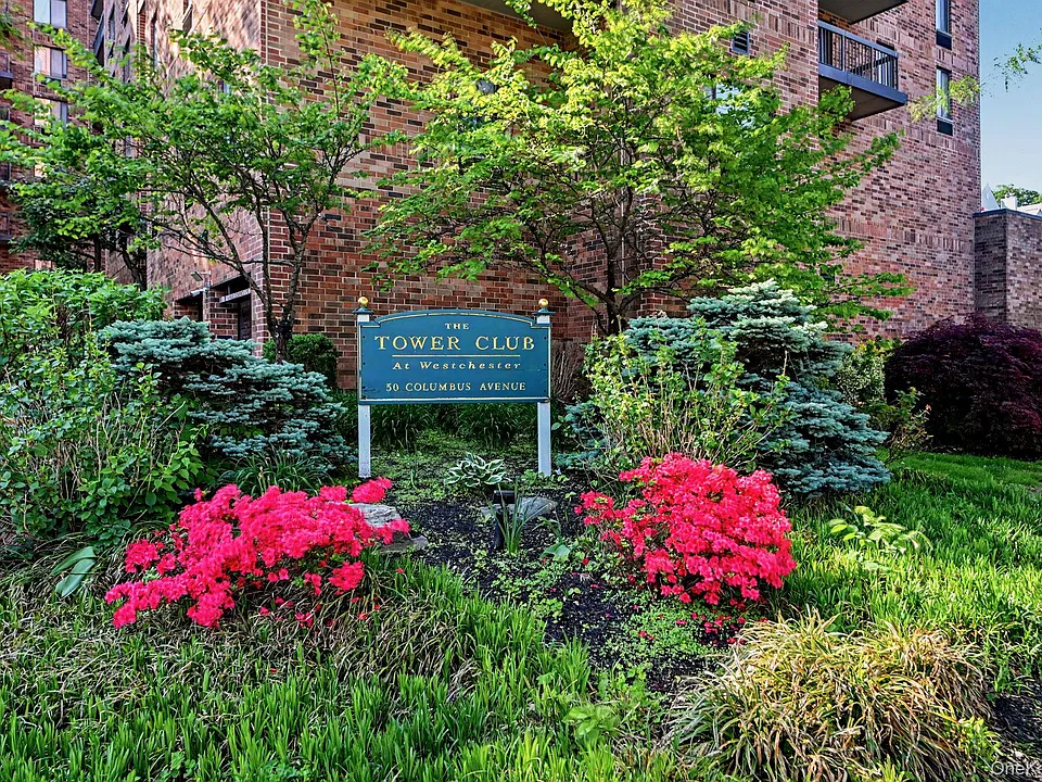 50 Columbus Ave #204