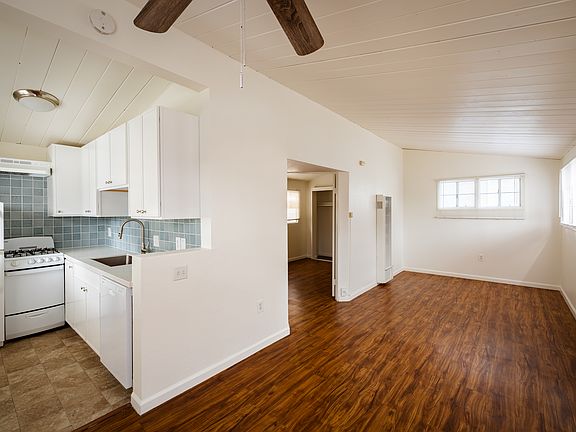Living/Kitchen