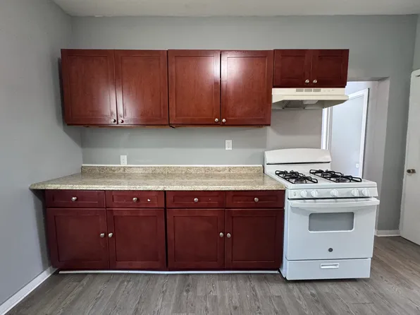 73 Highland St #2, Brockton, MA 02301