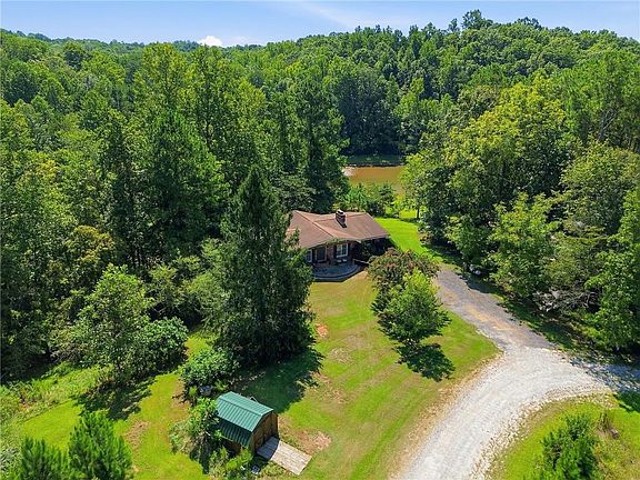 3rd image of 6265 Smith Mill Rd