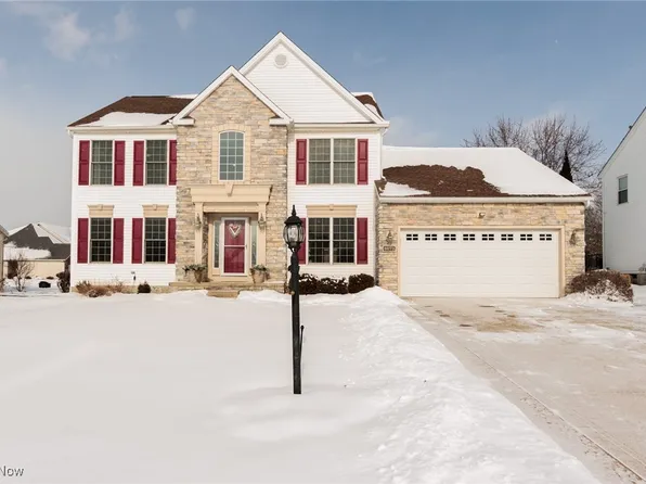 4673 Muirfield Ave, Brunswick, OH 44212