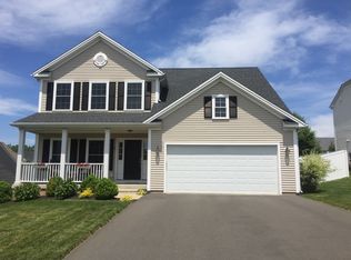 10 Padens Ct, Wallingford, CT 06492